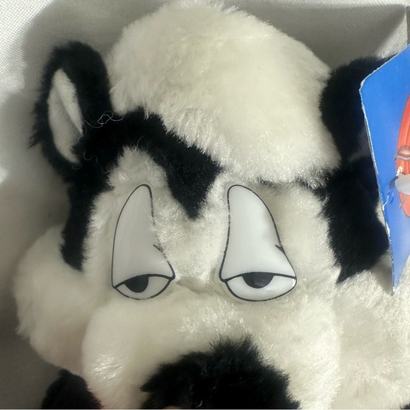 VTG 90s Looney Tunes Pepe Le Pew Plush Collectible Toy Warner Bros Cartoon Cat - Picture 4 of 5